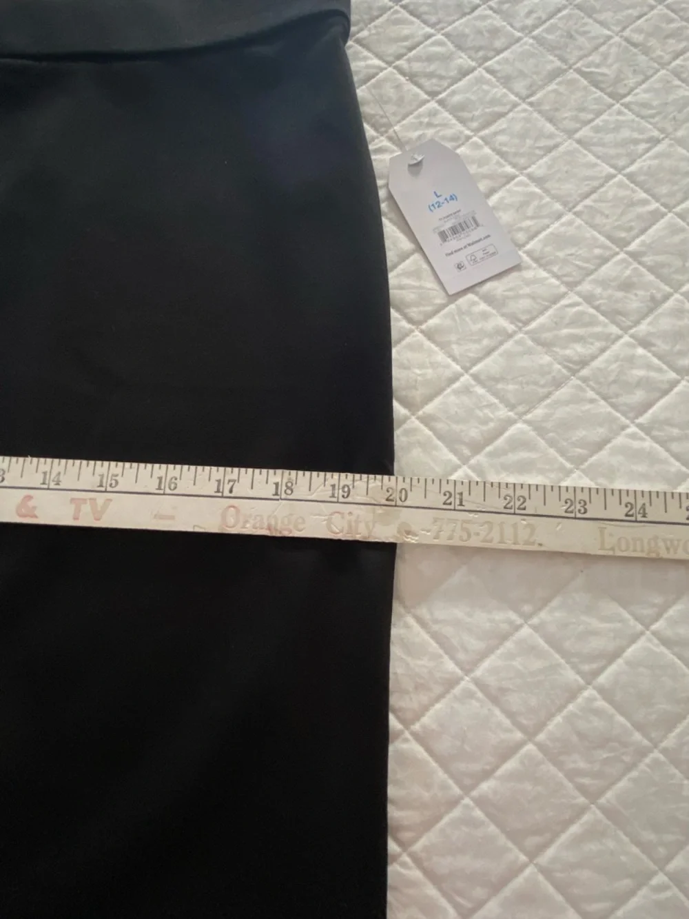 Time and Tru Black Ponte Pencil Skirt - Sleek Workwear Size L (12-14) - Picture 10 of 12